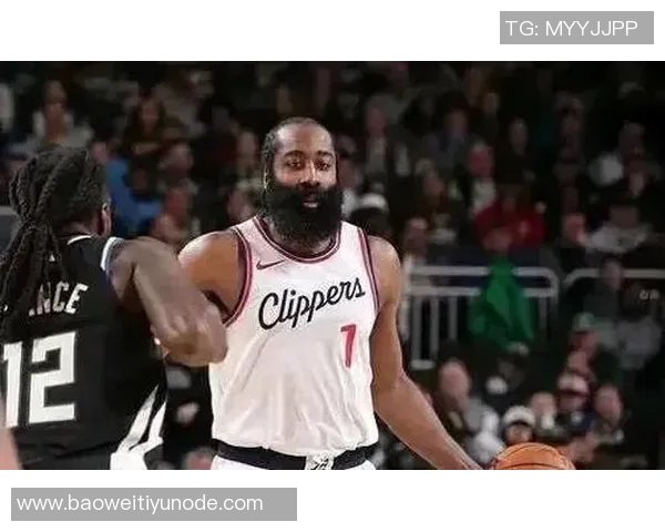 卢指导:球队计划新赛季降低哈登使用率与比赛负荷以提升整体表现