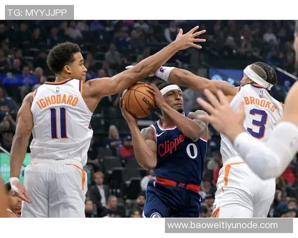 比尔在场快船防守效率惨淡联盟垫底引发热议