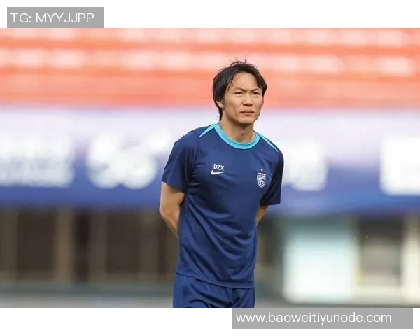 邓卓翔参加A级教练员培训班明年是否执教三镇仍待确认